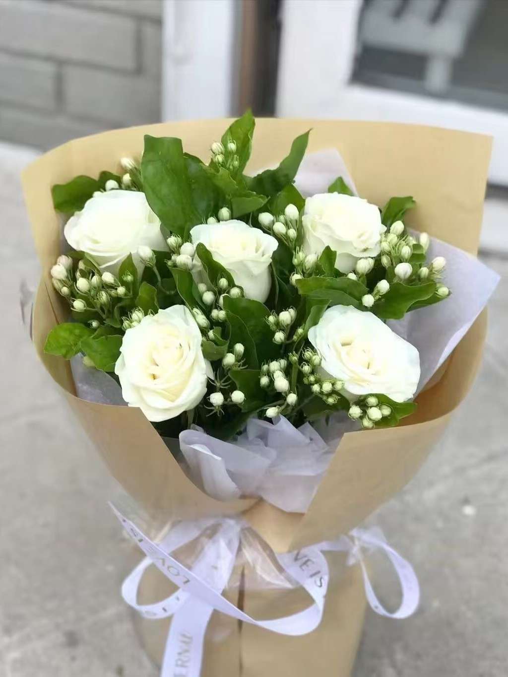 玫瑰花的葬礼